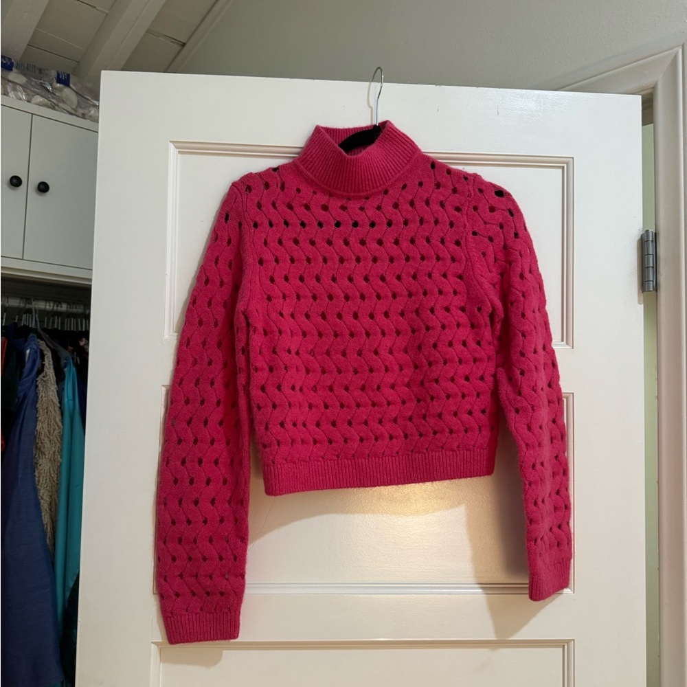 Massimo duty alpaca pink cropped knit sweater